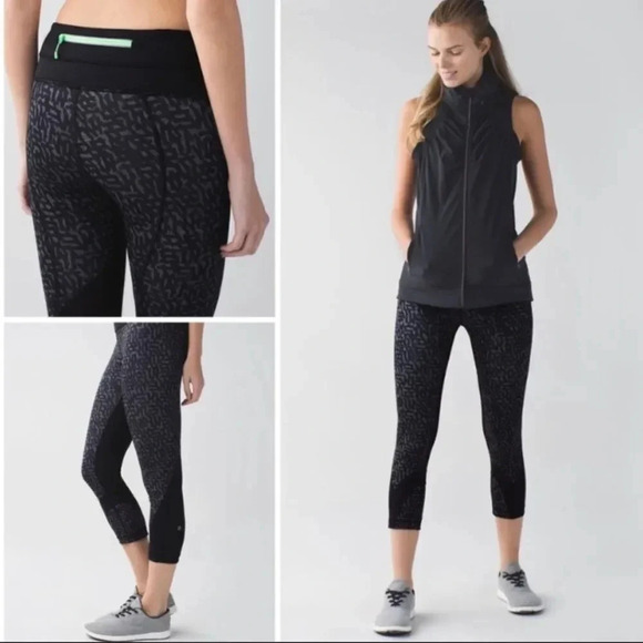Lululemon Run Inspire Crop Luxtreme BlockIt Pocket Sz 4 - Picture 2 of 16